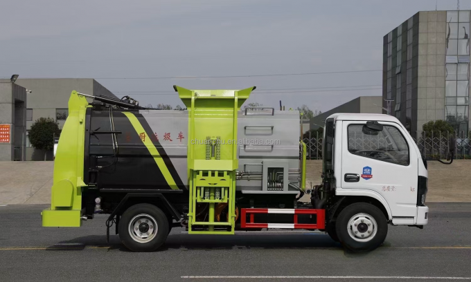 6m³ Pure Electric Side Loading Compactor Kitchen Garbage Truck - Rear view