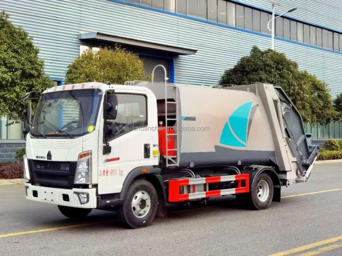 4×2 Trash Compression Garbage Truck side view